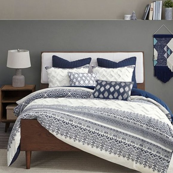 Other - New INK+IVY Mila Duvet Cover Set-Queen